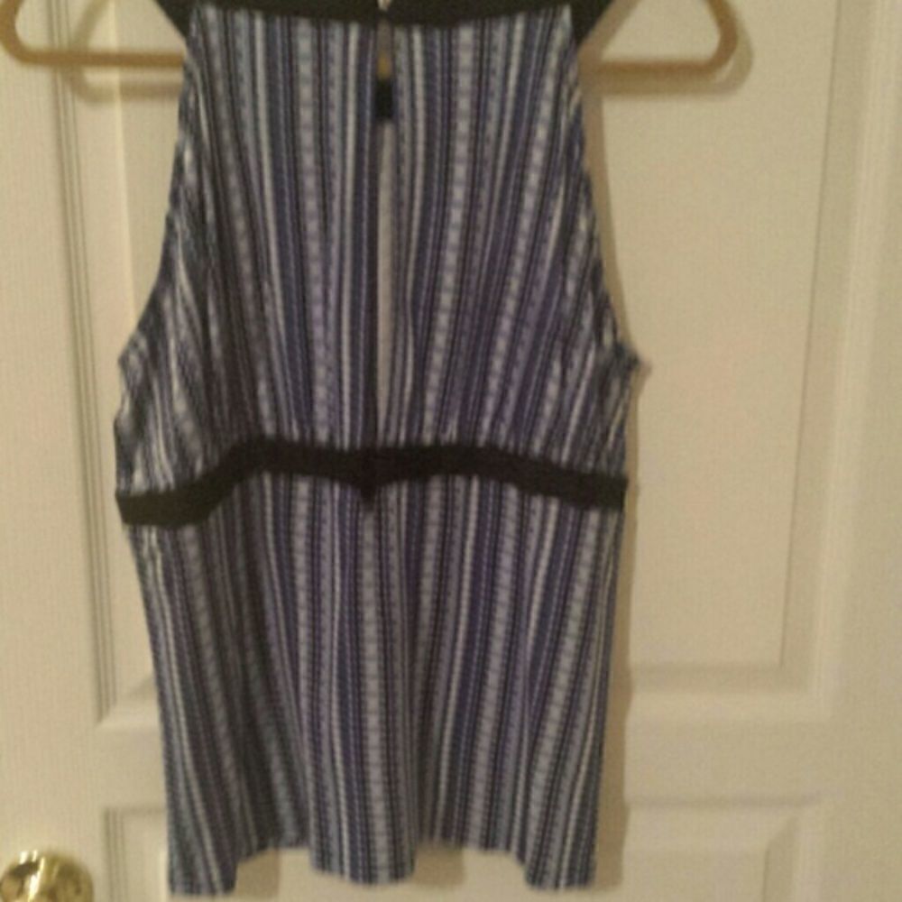 Blue and White Top - Picture 2 of 3